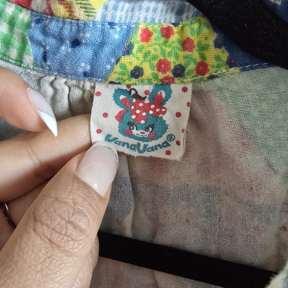 Vintage 90s Kidcore Bohemian Colorful Patchwork Vana Vana Crop Button Up Blouse - Picture 5 of 10